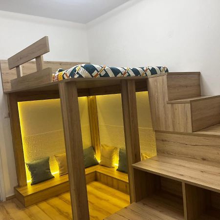 一线海景房seaview Apartment Артеміда Екстер'єр фото